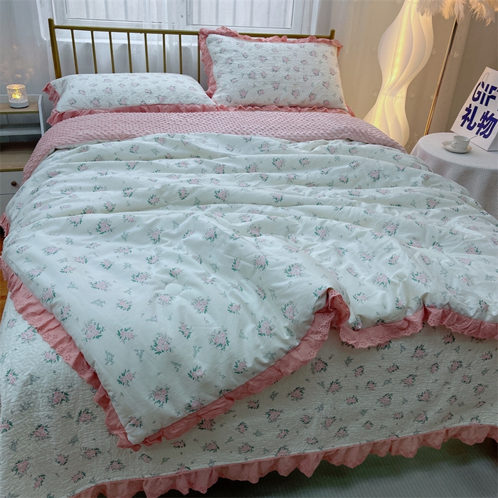 91家纺网 家纺一手货源 找家纺 暖居 2024新款豆豆被四件套 花期