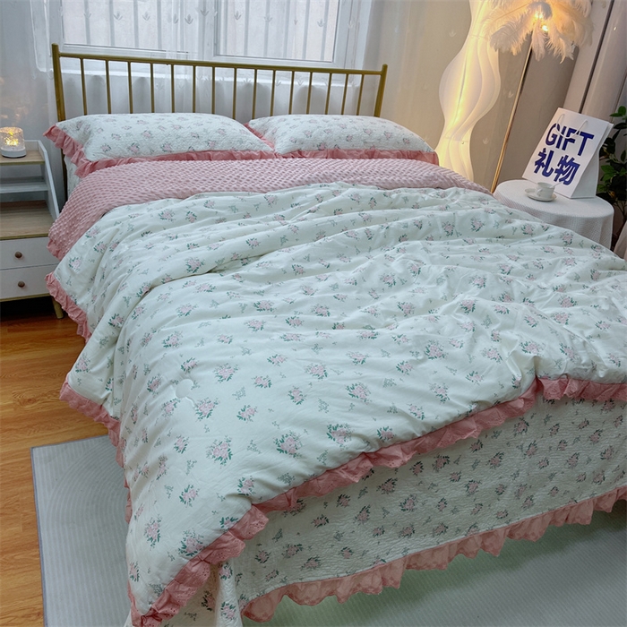 91家纺网 家纺一手货源 找家纺 暖居 2024新款豆豆被四件套 花期