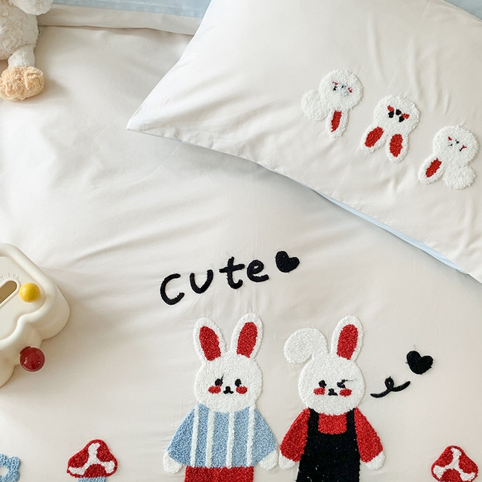 91家纺网 家纺一手货源 找家纺 2024新款全棉40S水洗棉毛巾绣工艺四件套 兔兔酱