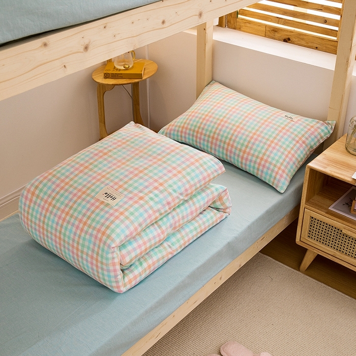 91家纺网 家纺一手货源 找家纺 柠萌家居 2025新款无印良品风A类色织水洗棉全棉学生宿舍三件套床垫套三件套 冰激凌格