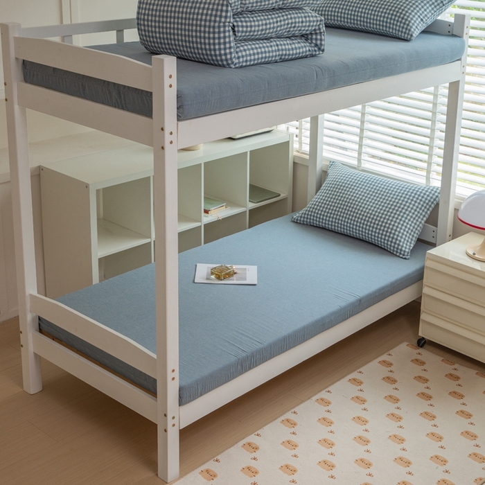 91家纺网 家纺一手货源 找家纺 柠萌家居 2025新款无印良品风A类色织水洗棉全棉学生宿舍三件套床垫套三件套 浅蓝小格