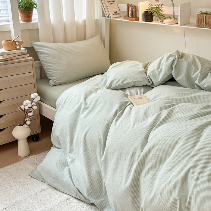 91家纺网 家纺一手货源 找家纺 玖弘家居 2024新款全棉色织水洗棉学生三件套四件套床垫套系列 绿密条