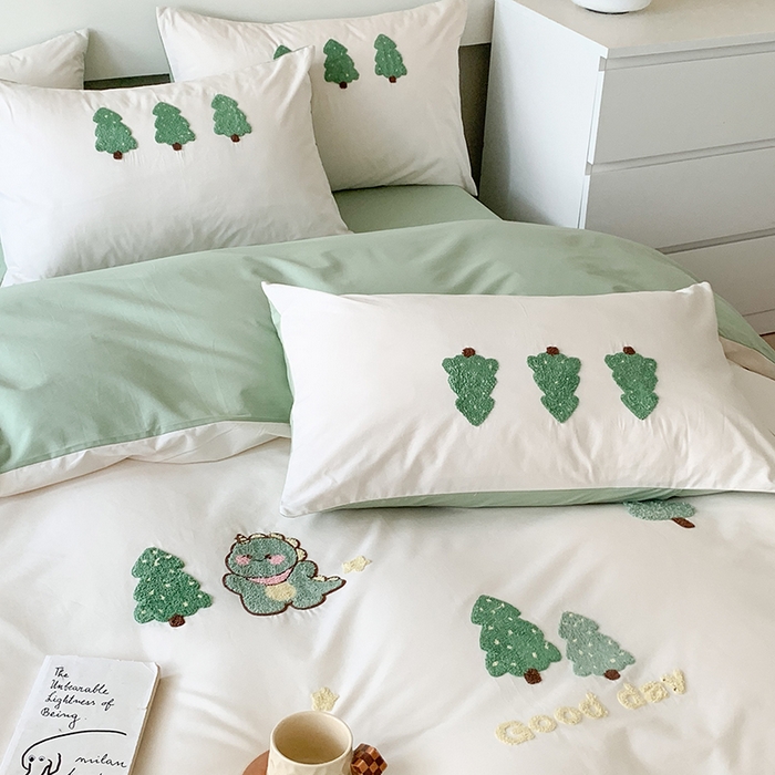 91家纺网 家纺一手货源 找家纺 2024新款全棉40S水洗棉毛巾绣工艺四件套 小恐龙