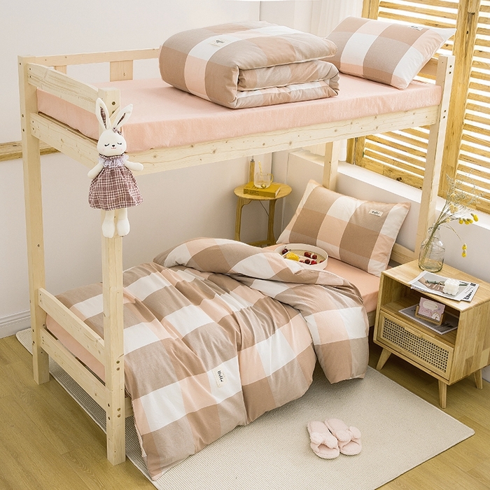 91家纺网 家纺一手货源 找家纺 柠萌家居 2025新款无印良品风A类色织水洗棉全棉学生宿舍三件套床垫套三件套 玉大格