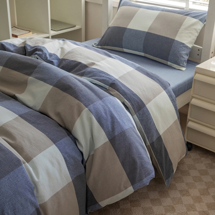 91家纺网 家纺一手货源 找家纺 柠萌家居 2025新款无印良品风A类色织水洗棉全棉学生宿舍三件套床垫套三件套 浅咖蓝