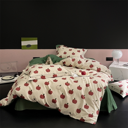 91家纺网 家纺一手货源 找家纺 由丽家纺 2025新款柔棉印花四件套系列 平安果-红