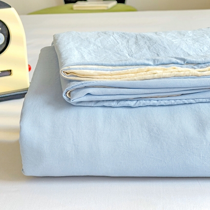 91家纺网 家纺一手货源 找家纺 （总）韩巢家纺 2024新款ins风超柔褶皱亲肤水洗棉被套单件-纯色双拼系列（提供卖家秀）