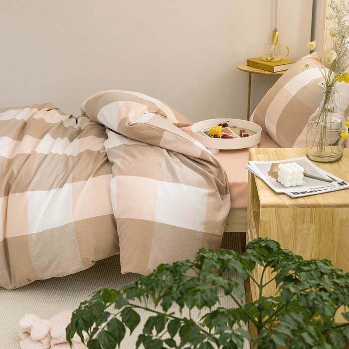 91家纺网 家纺一手货源 找家纺 柠萌家居 2025新款无印良品风A类色织水洗棉全棉学生宿舍三件套床垫套三件套 玉大格