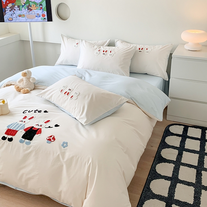 91家纺网 家纺一手货源 找家纺 2024新款全棉40S水洗棉毛巾绣工艺四件套 兔兔酱