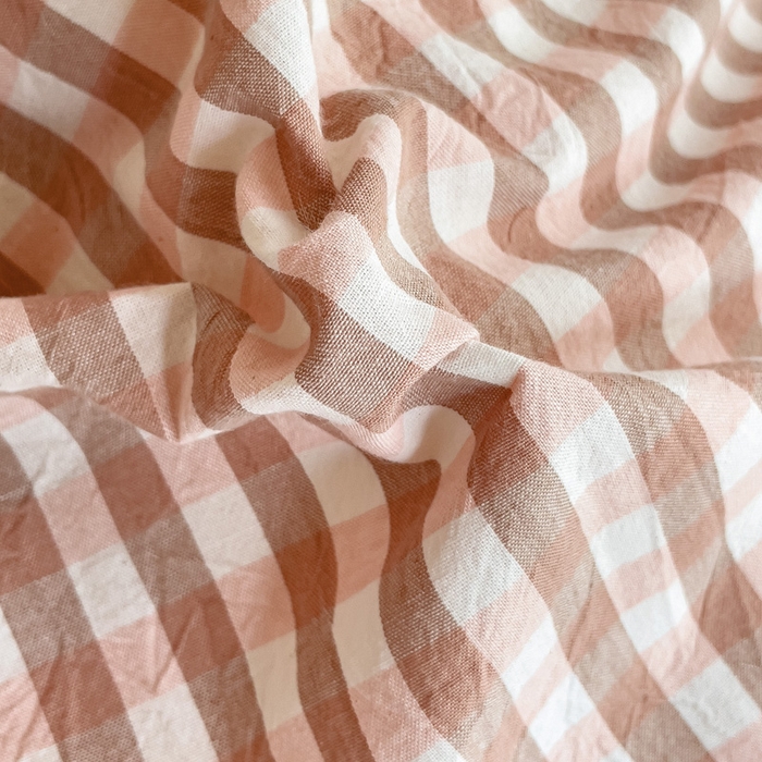 91家纺网 家纺一手货源 找家纺 玖弘家居 2024新款全棉色织水洗棉学生三件套四件套床垫套系列 粉小格