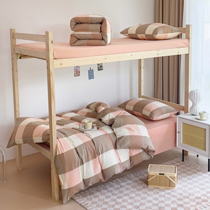 玖弘家居 2024新款全棉色织水洗棉学生三件套四件套床垫套系列 粉大格