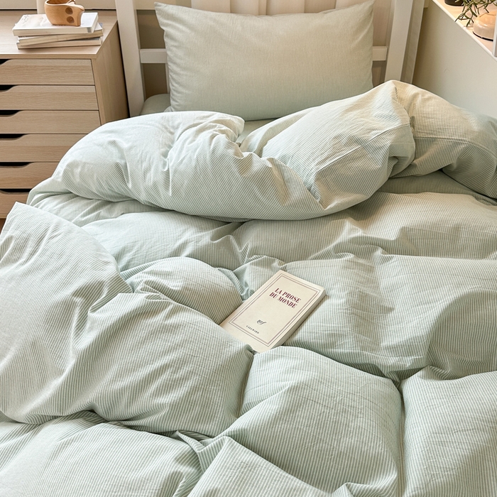 91家纺网 家纺一手货源 找家纺 玖弘家居 2024新款全棉色织水洗棉学生三件套四件套床垫套系列 绿密条