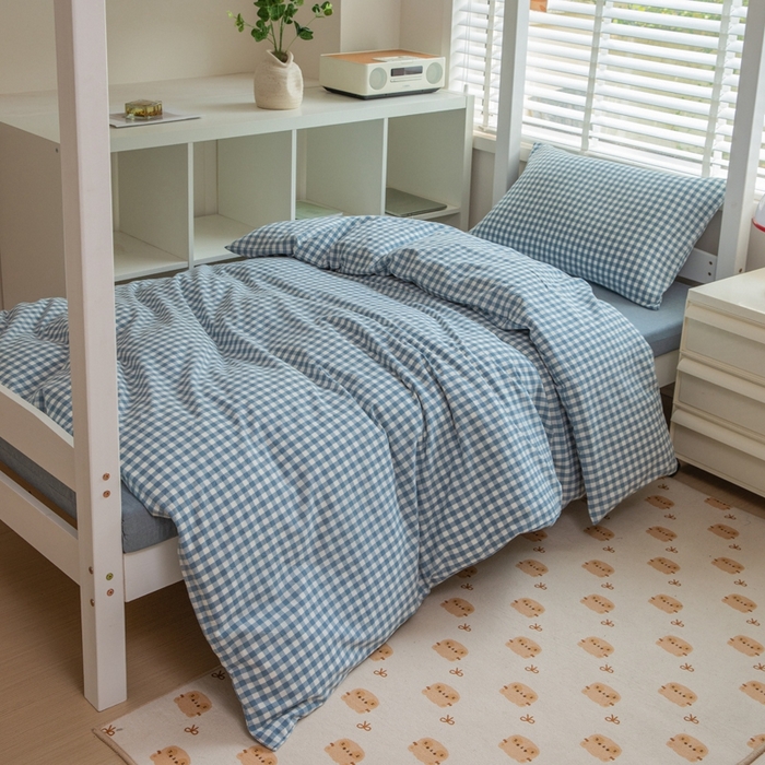 91家纺网 家纺一手货源 找家纺 柠萌家居 2025新款无印良品风A类色织水洗棉全棉学生宿舍三件套床垫套三件套 浅蓝小格