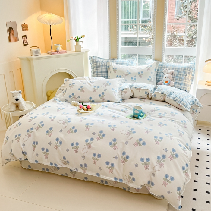 91家纺网 家纺一手货源 找家纺 铭成家纺 2024新款新疆棉喷气印花小清新系列单被套萌趣蜜兔