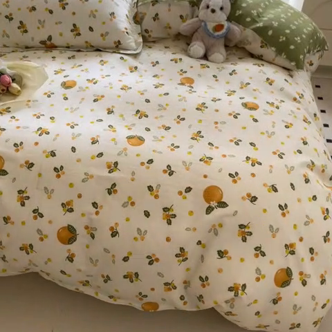 91家纺网 家纺一手货源 找家纺 铭成家纺 2024新款新疆棉喷气印花小清新系列四件套砂糖橘