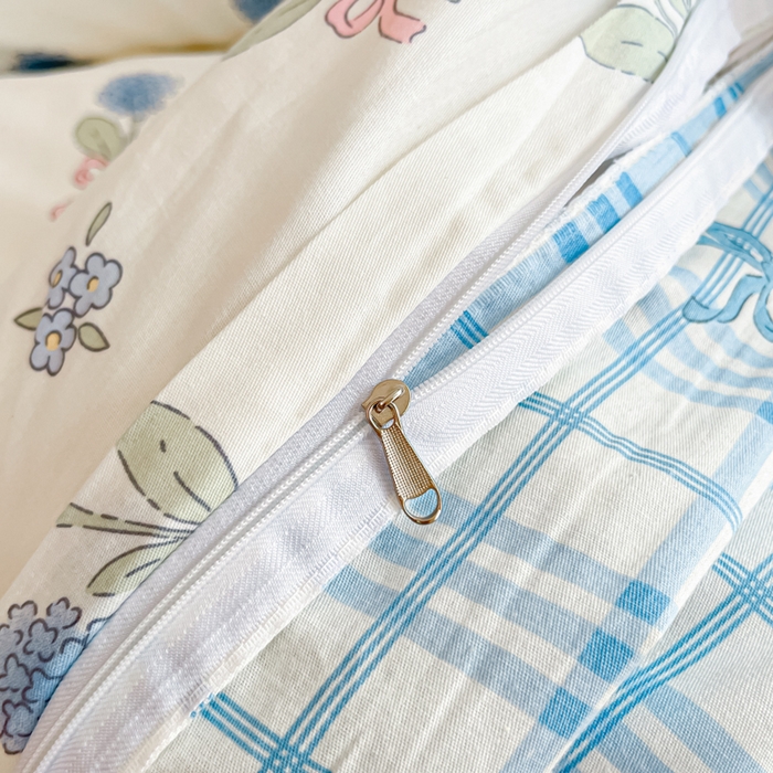 91家纺网 家纺一手货源 找家纺 铭成家纺 2024新款新疆棉喷气印花小清新系列四件套萌趣蜜兔