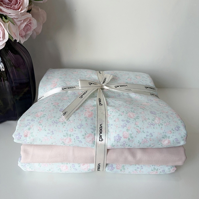 91家纺网 家纺一手货源 找家纺 麦伦家居 2024春夏新品全棉有氧双层纱印花系列四件套（叠拍图）海德花园兰