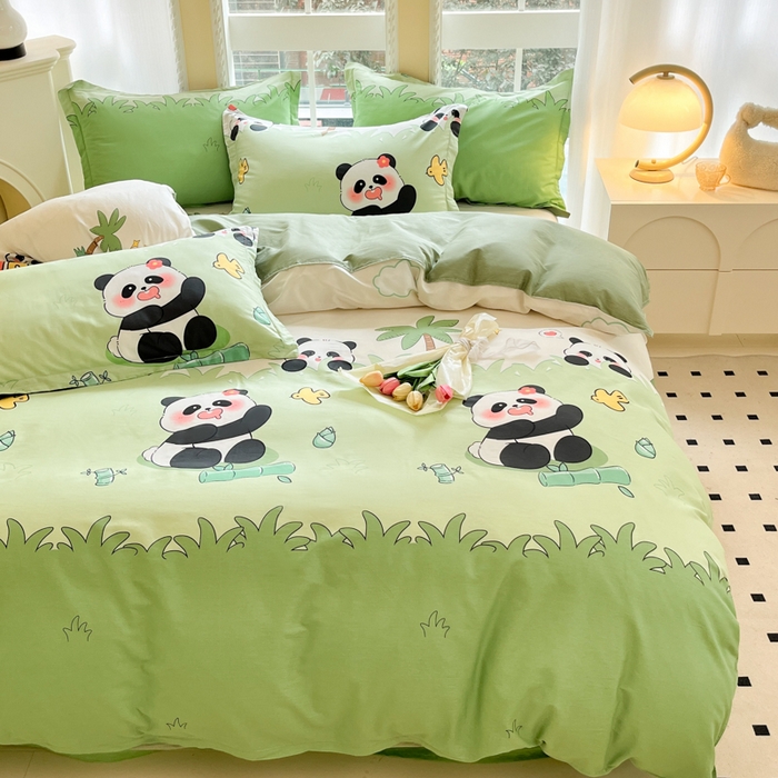 91家纺网 家纺一手货源 找家纺 铭成家纺 2024新款新疆棉喷气印花小清新系列单被套快乐熊猫