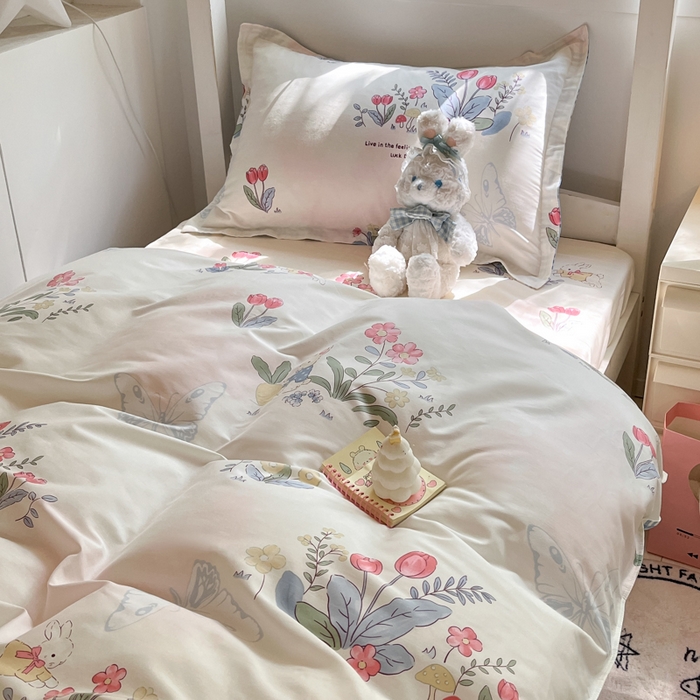 91家纺网 家纺一手货源 找家纺 2024新款全棉印花三件套学生宿舍床三件套上下铺床单被套 幻蝶兔