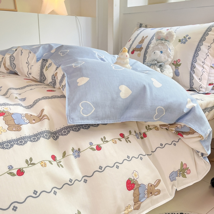 91家纺网 家纺一手货源 找家纺 2024新款全棉印花三件套学生宿舍床三件套上下铺床单被套 草莓花期