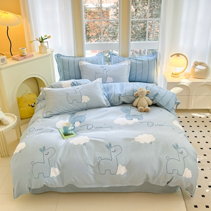 铭成家纺 2024新款新疆棉喷气印花小清新系列单被套睡梦鹿