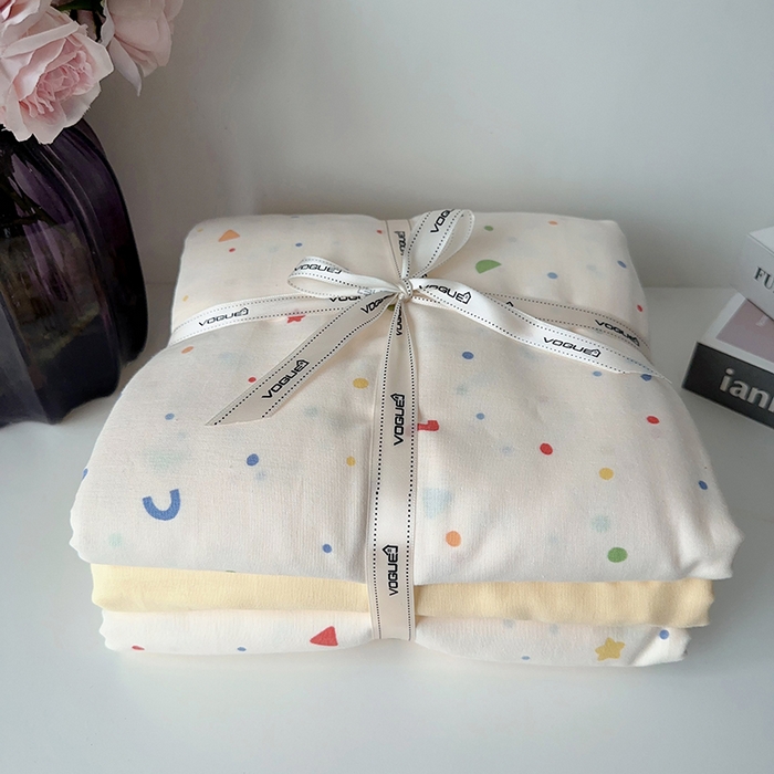 91家纺网 家纺一手货源 找家纺 麦伦家居 2024春夏新品全棉有氧双层纱印花系列四件套（叠拍图）蜡笔画