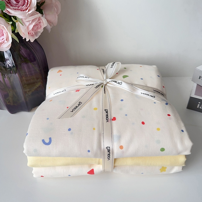 91家纺网 家纺一手货源 找家纺 麦伦家居 2024春夏新品全棉有氧双层纱印花系列四件套（叠拍图）蜡笔画