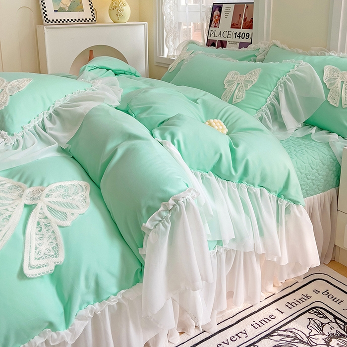 91家纺网 家纺一手货源 找家纺 言熙居家纺 2024新款韩版贴布绣雪纺花边床盖款四件套-初恋 初恋-蓝