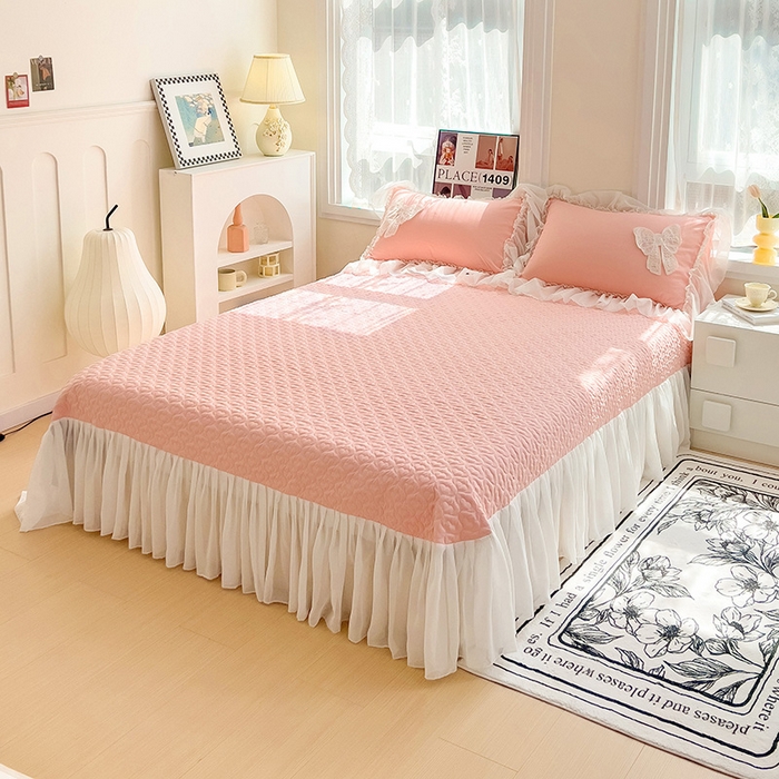 91家纺网 家纺一手货源 找家纺 言熙居家纺 2024新款韩版贴布绣雪纺花边床盖款四件套-初恋 初恋-玉