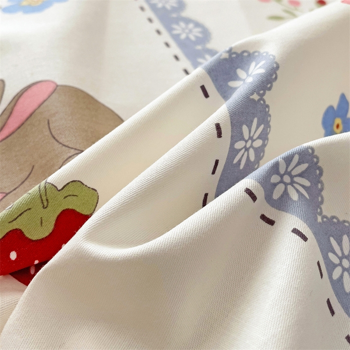 91家纺网 家纺一手货源 找家纺 名兮家居 2024年新款全棉床单 草莓兔兔