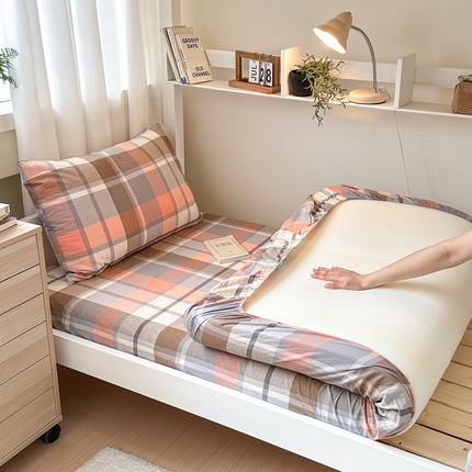 91家纺网 家纺一手货源 找家纺 （总）2024新款全棉纯棉色织水洗棉格子纯色简约学生单床笠床垫保护套