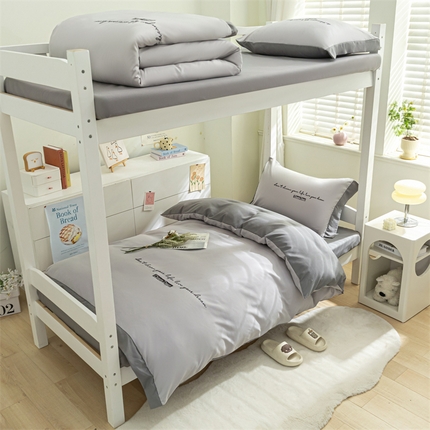 91家纺网 家纺一手货源 找家纺 （总）新款亲肤水洗棉学生季三件套-洛伊