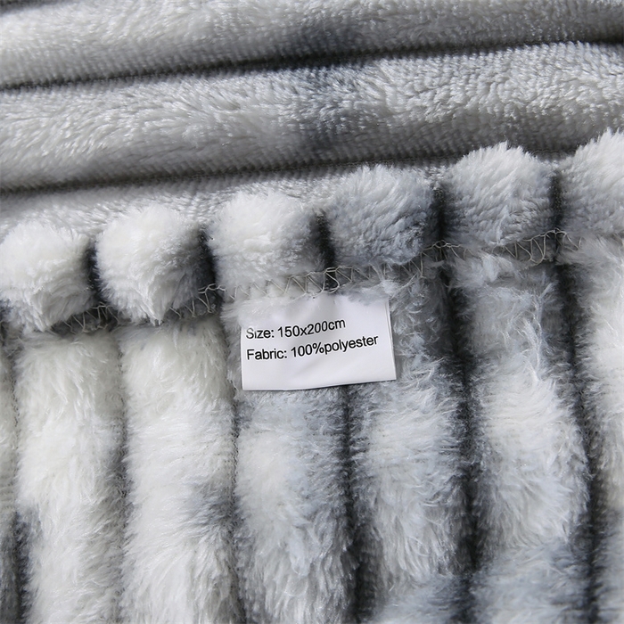 91家纺网 家纺一手货源 找家纺 巴木赫 2024新款260克扎染印花抽条毛毯毯子 石墨色