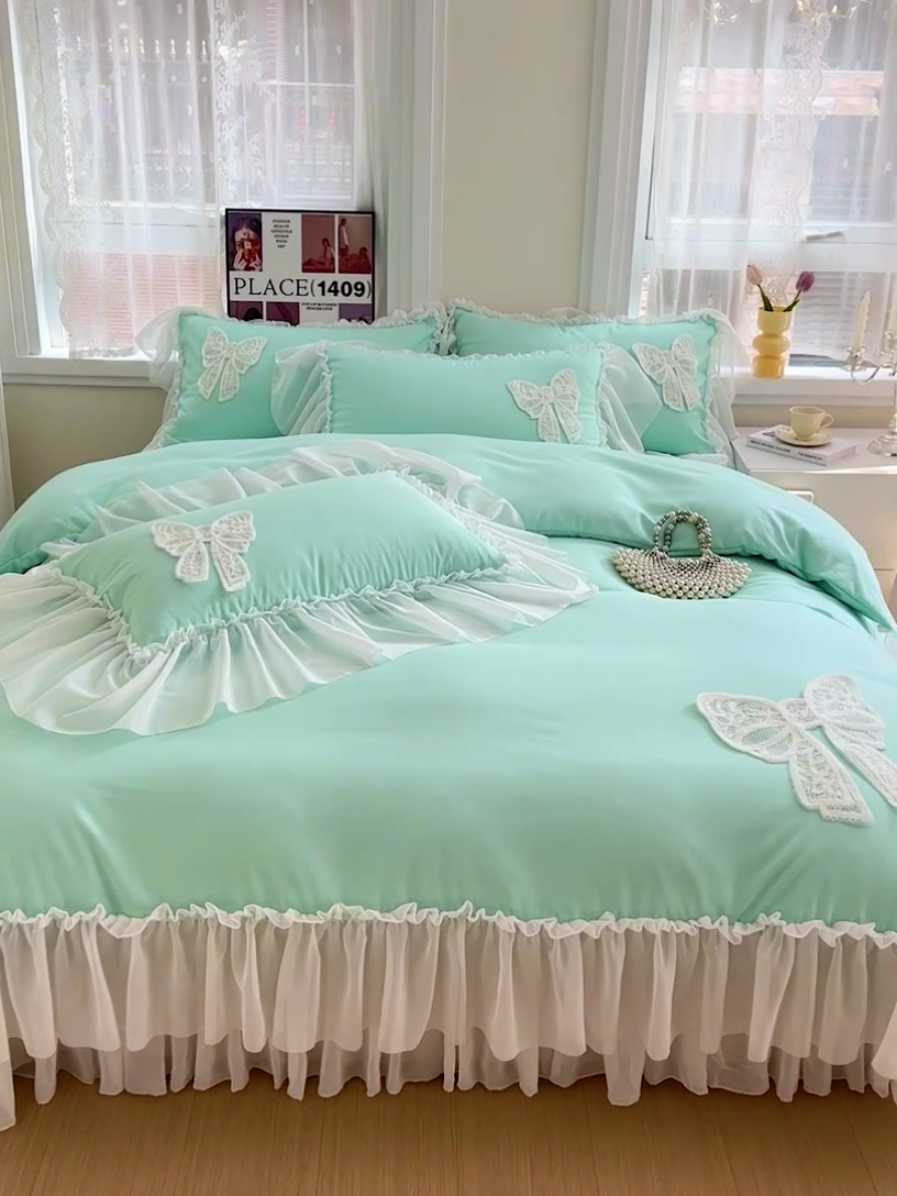 91家纺网 家纺一手货源 找家纺 言熙居家纺 2024新款韩版贴布绣雪纺花边床盖款四件套-初恋 初恋-蓝