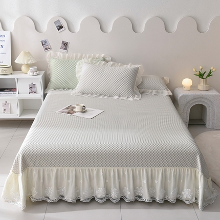 91家纺网 家纺一手货源 找家纺 （总）梦之星 2025新款凉豆豆纯色系床裙款床单款床盖床单凉席三件套