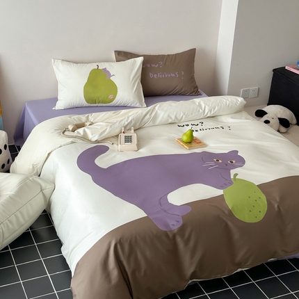 91家纺网 家纺一手货源 找家纺 艾沁家纺 2024新款40S全棉贡缎数码印花水洗棉四件套 紫猫