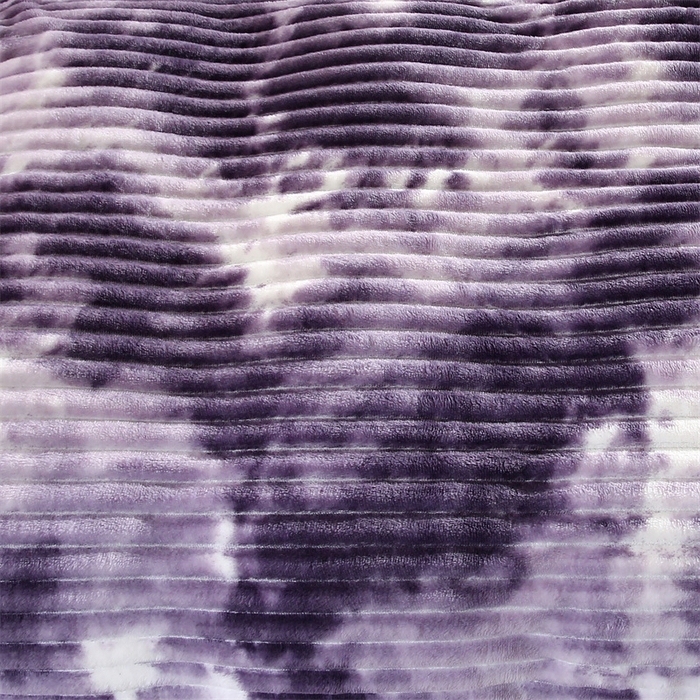 91家纺网 家纺一手货源 找家纺 巴木赫 2024新款260克扎染印花抽条毛毯毯子 深紫