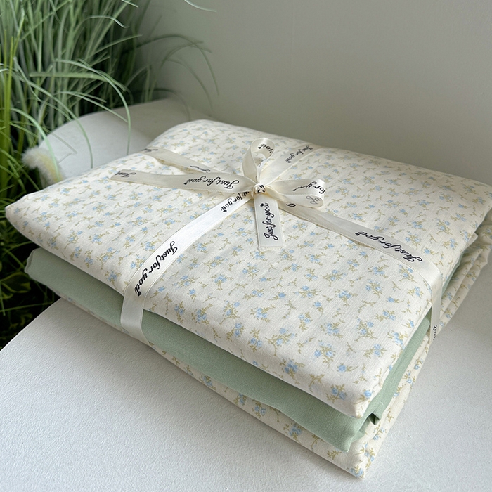 91家纺网 家纺一手货源 找家纺 麦伦 2024春夏新品全棉有氧双层纱印花系列四件套-叠拍图（2） 春山集