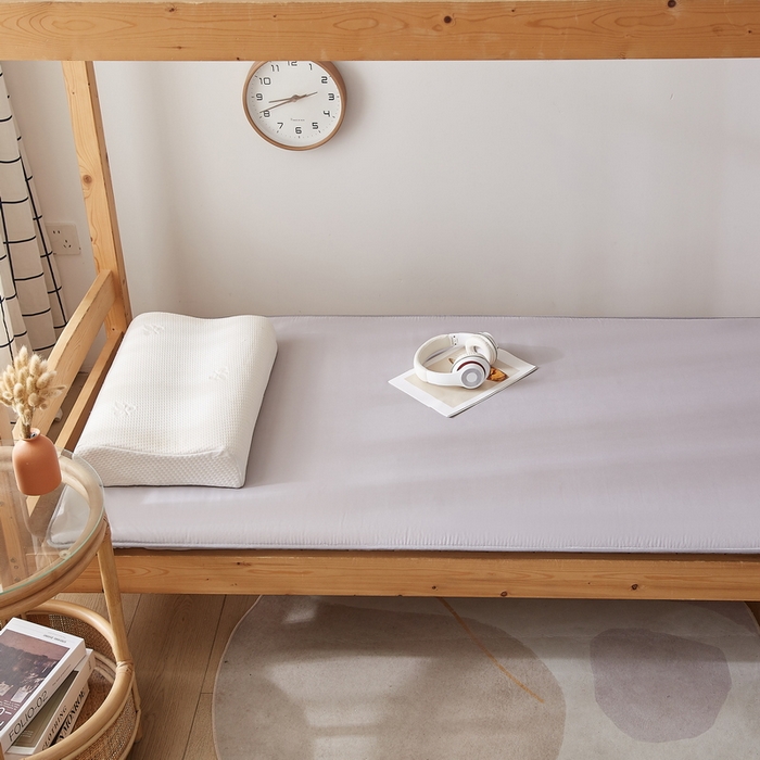 91家纺网 家纺一手货源 找家纺 招财狼 2024新款水洗棉硬质棉学生床垫 灰色