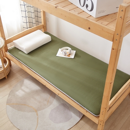 91家纺网 家纺一手货源 找家纺 （总）招财狼 2024新款水洗棉硬质棉学生床垫