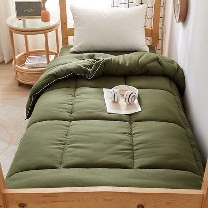 91家纺网 家纺一手货源 找家纺 （总）招财狼床垫 新款宾馆酒店学生加厚磨毛被芯 酒店学生医院 军队 工地 专用被芯