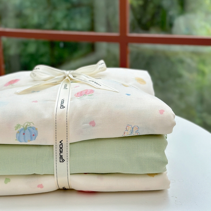 91家纺网 家纺一手货源 找家纺 麦伦 2024春夏新品全棉有氧双层纱印花系列四件套-叠拍图（2） 南瓜