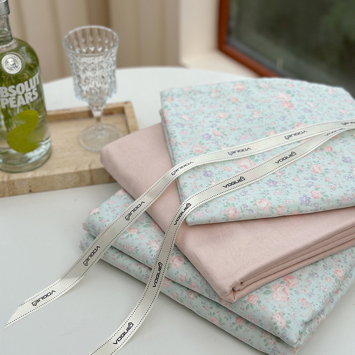 91家纺网 家纺一手货源 找家纺 麦伦 2024春夏新品全棉有氧双层纱印花系列四件套-叠拍图（2） 海德花园兰