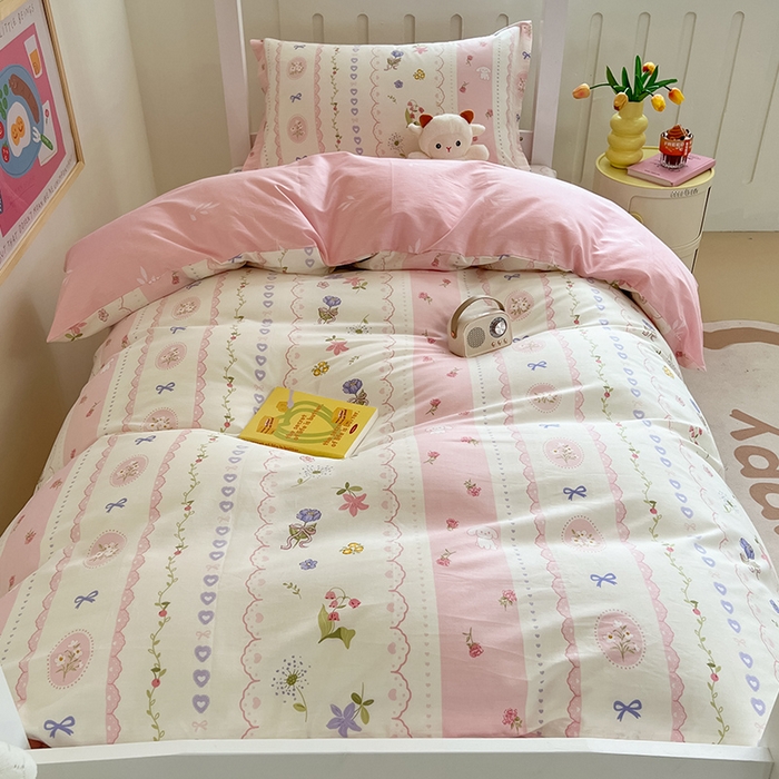 91家纺网 家纺一手货源 找家纺 绵庭家纺 2024新款全棉印花学生季宿舍三件套 花朵兔兔