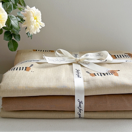 麦伦 2024春夏新品全棉有氧双层纱印花系列四件套-叠拍图（2） 腊肠狗