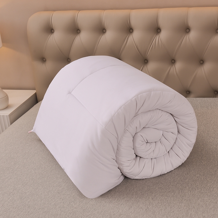 91家纺网 家纺一手货源 找家纺 招财狼床垫 新款宾馆酒店学生加厚磨毛被芯 酒店学生医院 军队 工地 专用被芯 白色