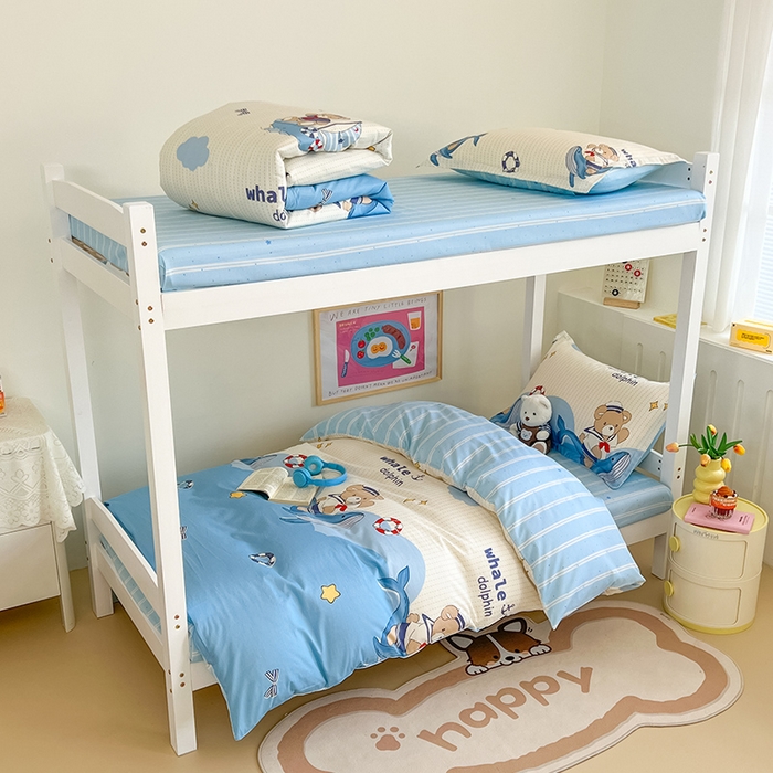 91家纺网 家纺一手货源 找家纺 绵庭家纺 2024新款全棉印花学生季宿舍三件套 海豚船长