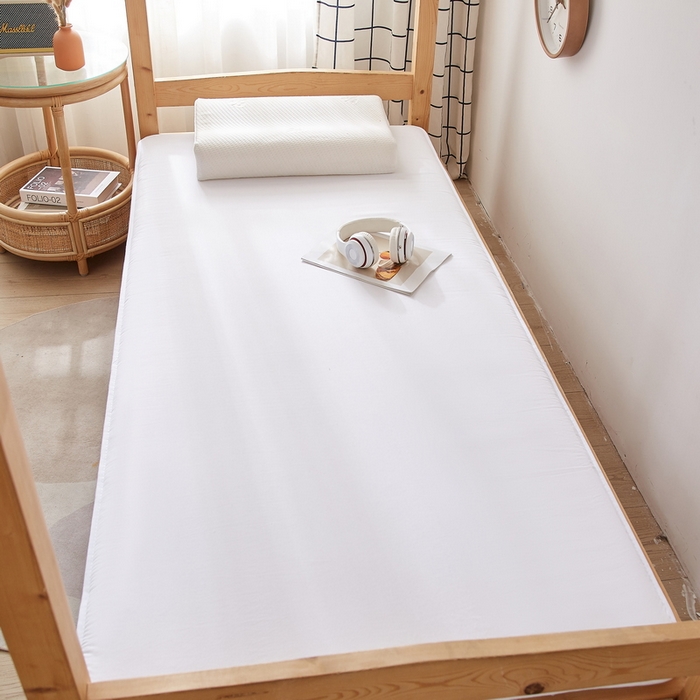 91家纺网 家纺一手货源 找家纺 招财狼 2024新款水洗棉硬质棉学生床垫 白色