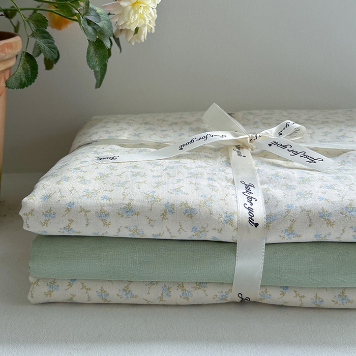 91家纺网 家纺一手货源 找家纺 麦伦 2024春夏新品全棉有氧双层纱印花系列四件套-叠拍图（2） 春山集