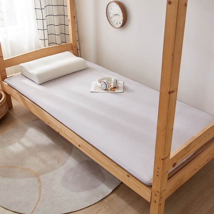 91家纺网 家纺一手货源 找家纺 招财狼 2024新款水洗棉硬质棉学生床垫 灰色